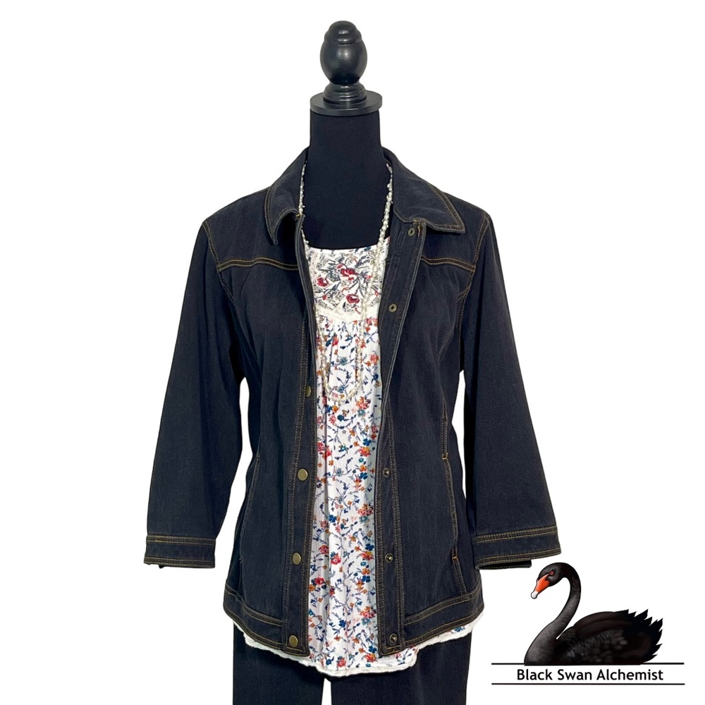 Chico’s Jean Jacket Size:2